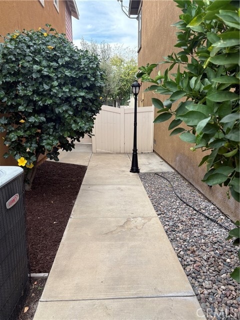 Building Photo - 10927 Ragsdale Rd