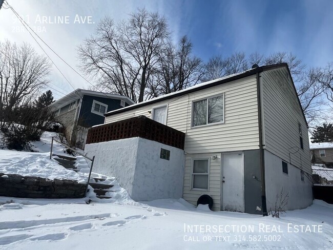 Building Photo - 901 Arline Dr