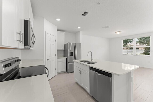Building Photo - 2121 Crape Jasmine Ln