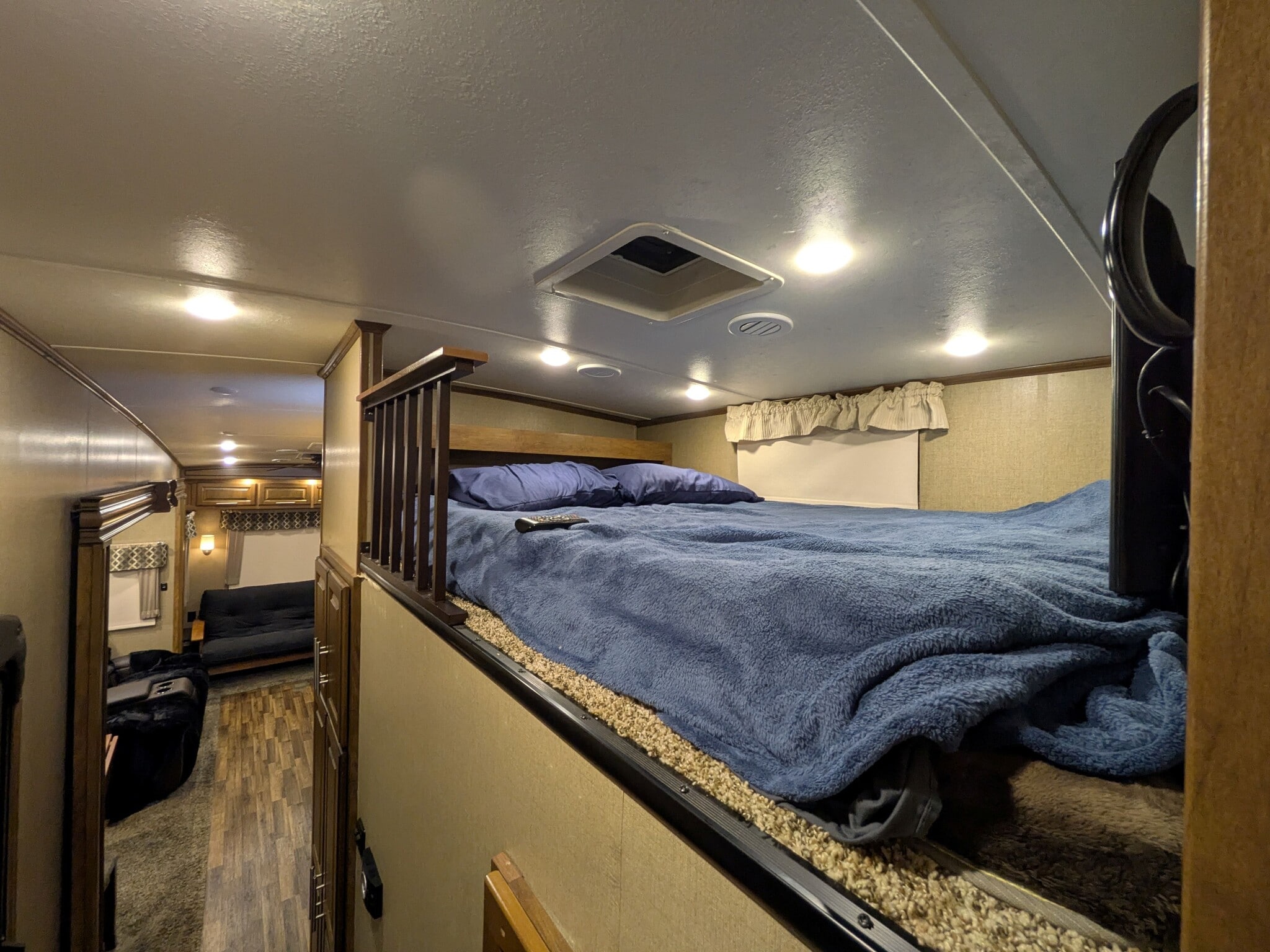 Building Photo - 1054 Cross Springs Ct