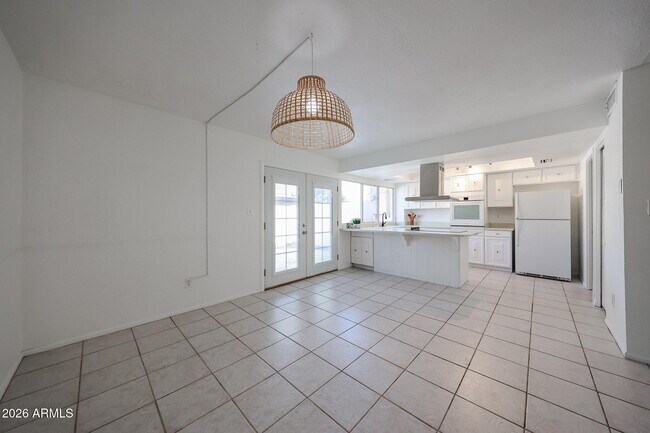 Building Photo - 4028 N Granite Reef Rd