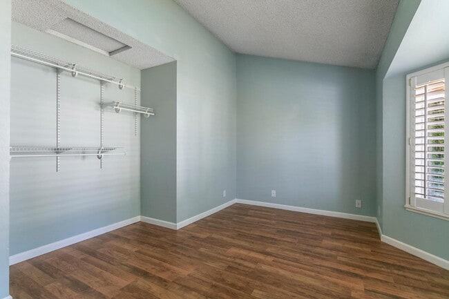 Building Photo - 14965 Dark Star Ct