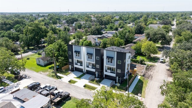 Building Photo - 4106 Alice St