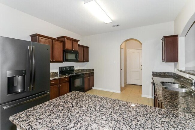 Building Photo - 12074 Fairquarter Ln