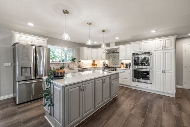 Building Photo - 1781 Quail Ridge Dr