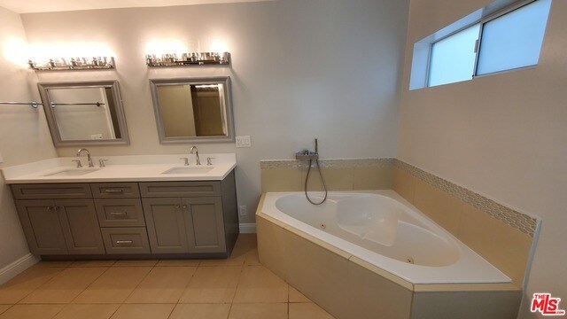 Building Photo - 1634 Malcolm Ave