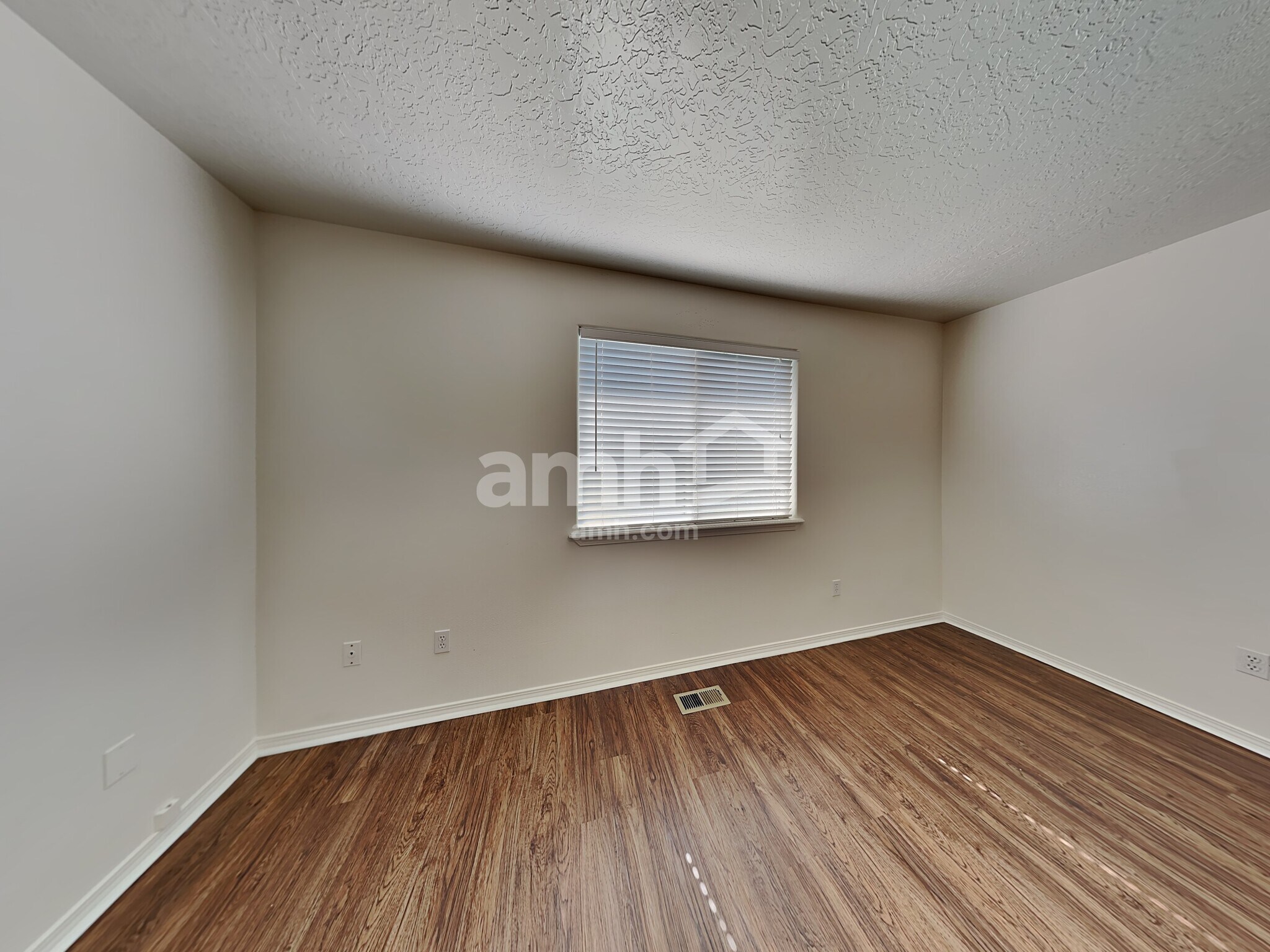 Building Photo - 5002 Barkley Way