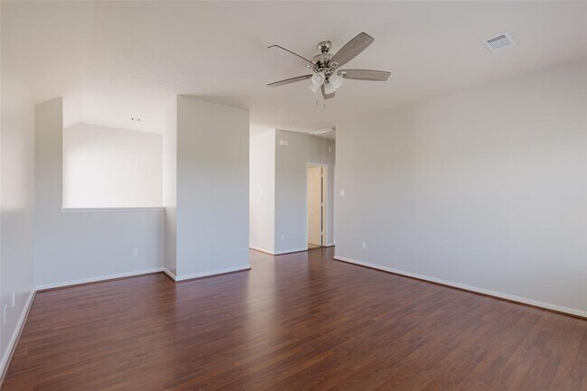 Building Photo - 16530 Cypress Bridge Dr