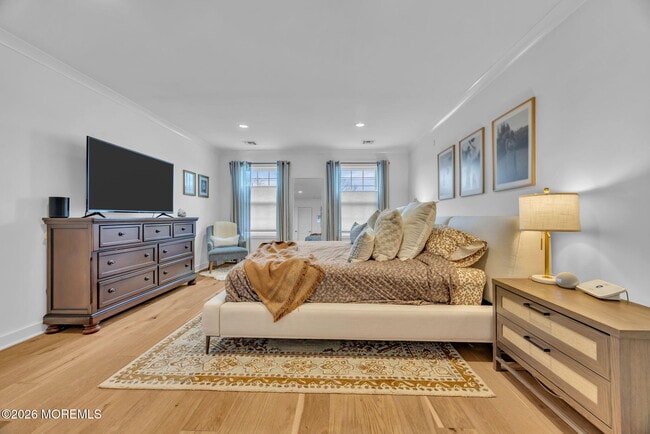 Building Photo - 28 Catherine St