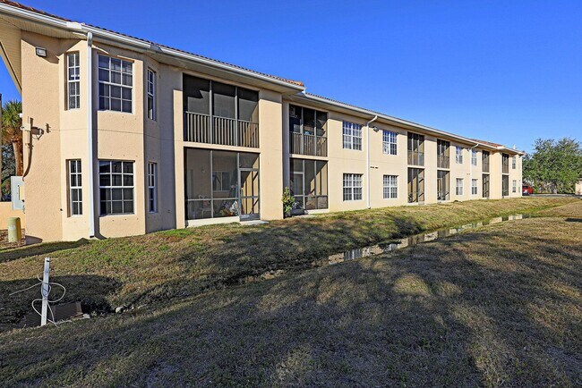 Building Photo - Villas at Venezia 4175-206