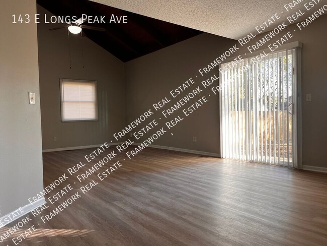 Building Photo - 143 E Longs Peak Ave