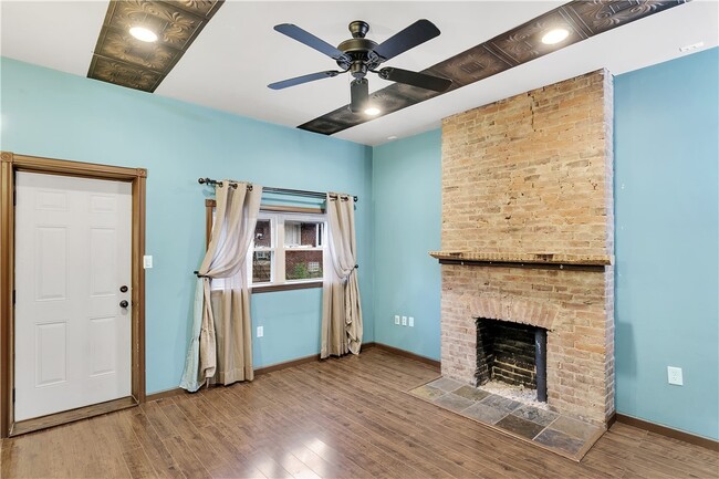 Building Photo - 297 42nd St