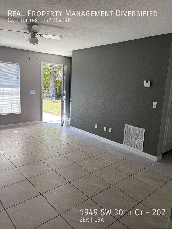 Building Photo - 1949 SW 30th Ct