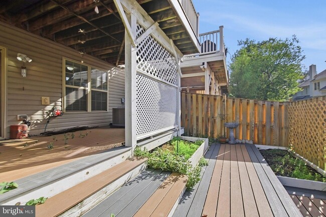 Building Photo - 1443 Occoquan Heights Ct
