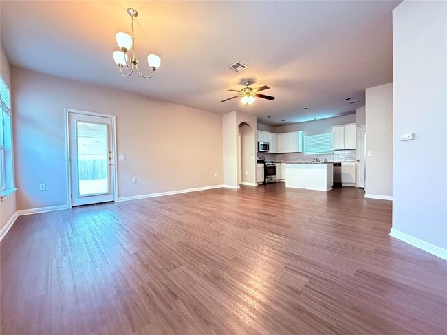 Building Photo - 805 Durness Dr