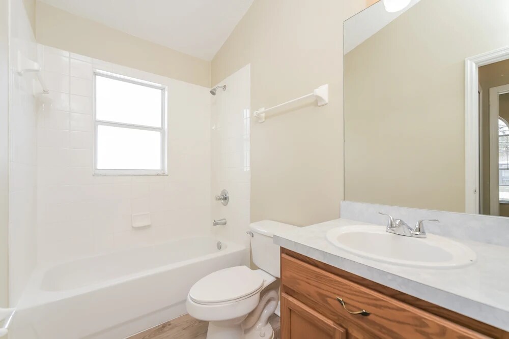 Building Photo - 236 Manoel Ln