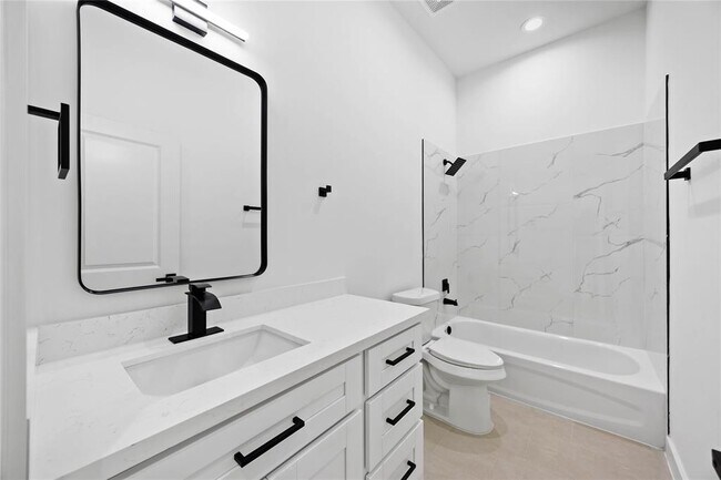 Building Photo - 7719 Orebo St