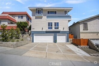Building Photo - 33892 Street of the Violet Lantern