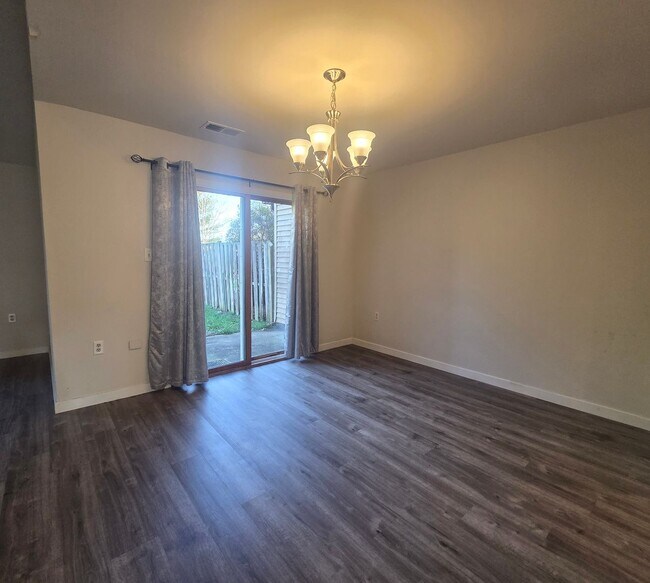 Building Photo - Desirable South Whitehall Township Townhome