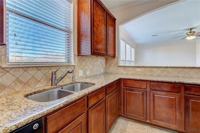 Building Photo - 2601 Mirasol Loop