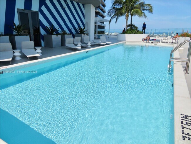 Building Photo - 45 SW 9th St