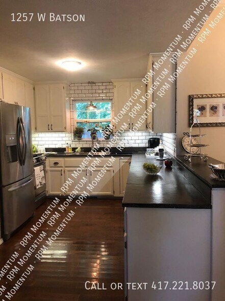 Building Photo - 1257 Batson Pl