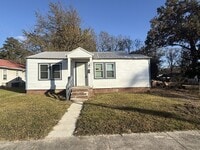 Building Photo - 3331 Madison Ave