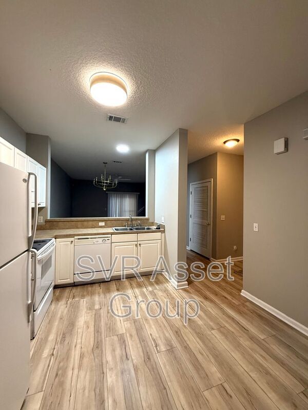 Building Photo - 7850 Melvin Rd