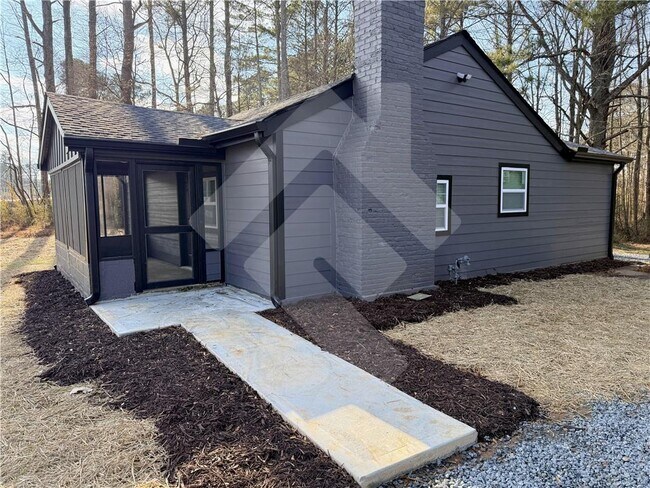 Building Photo - 3927 Dallas Acworth Hwy NW