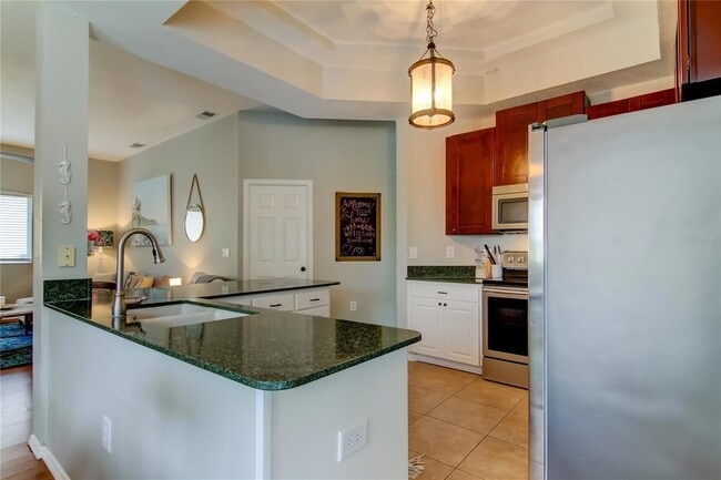 Building Photo - 1421 Beach Club Ln