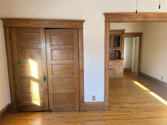 Floorplan - Raymond Flats