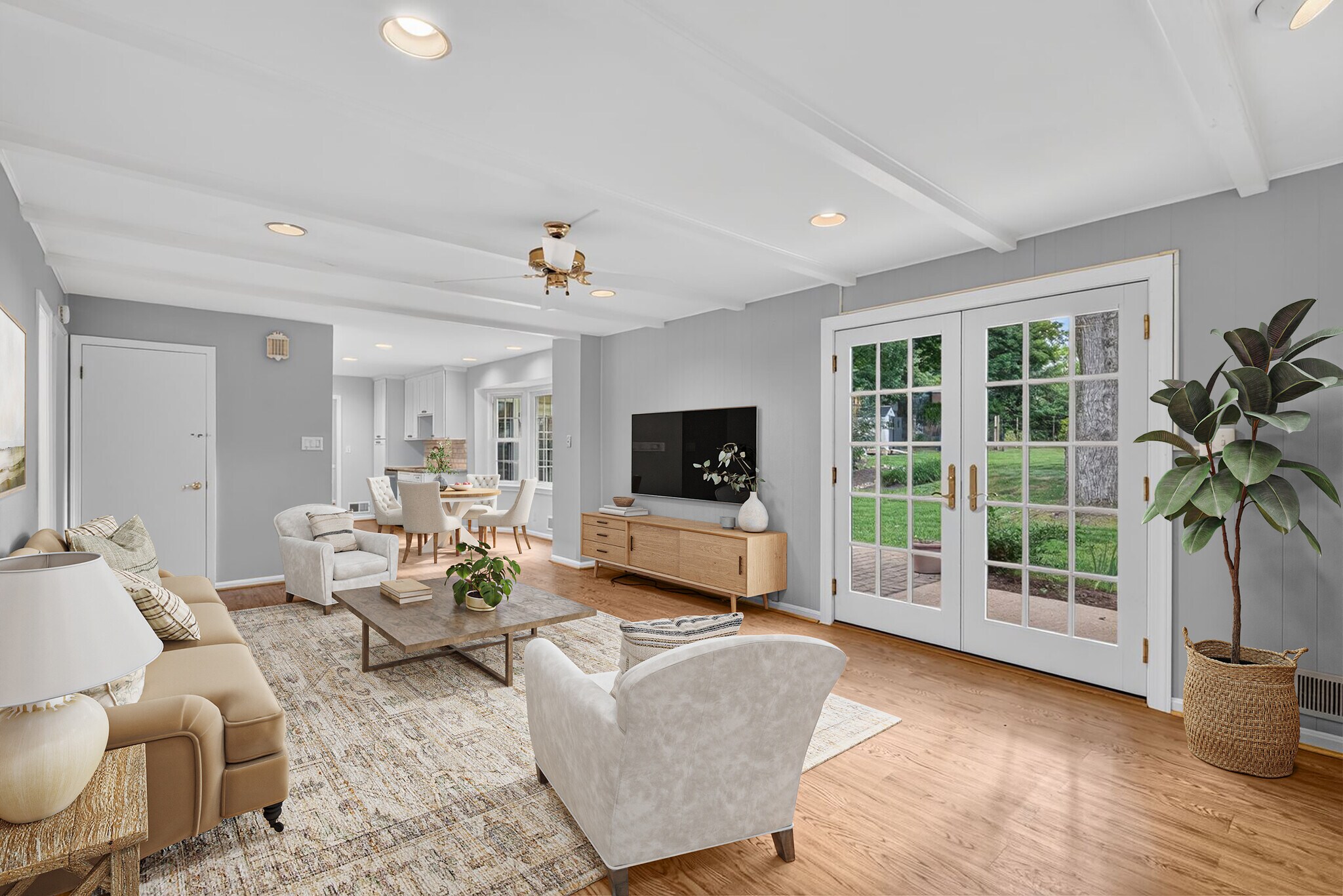 Living area off kitchen - 6905 Stonewood Ct