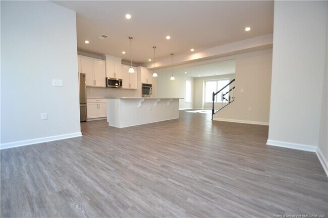 Building Photo - 1248 Channing Park Cir