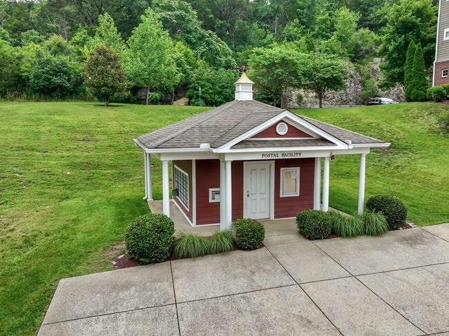 Building Photo - 8441 Callabee Way