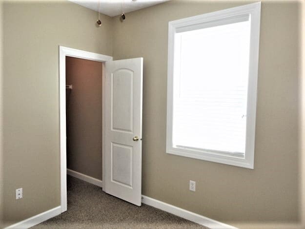 Building Photo - 1565 Cold Spring Dr