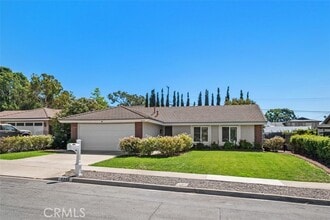 Building Photo - 4068 Jeffrey Dr