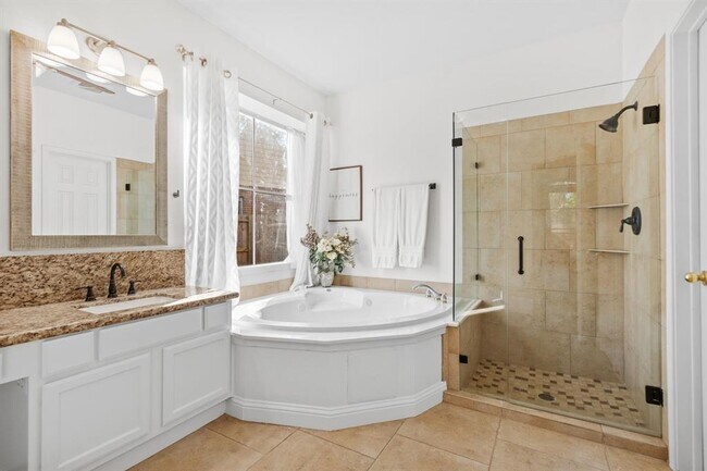 Building Photo - 13614 Cardinal Cove Ct