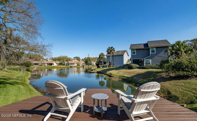 Building Photo - 117 Island Dr
