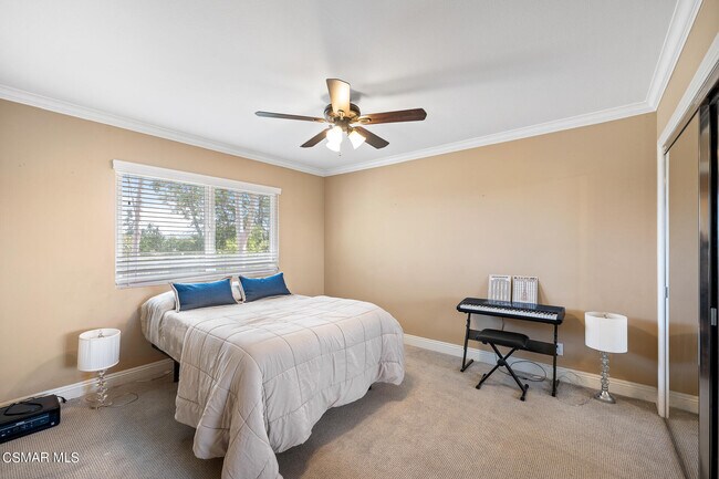 Building Photo - 167 Rimrock Rd