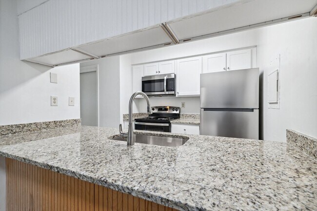 Building Photo - Location, Community, Quality Living. It St...