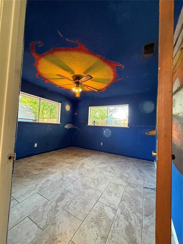 Building Photo - 2406 Broadview St