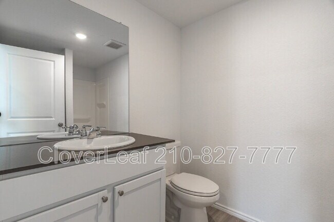 Building Photo - 7128 Elm Cv