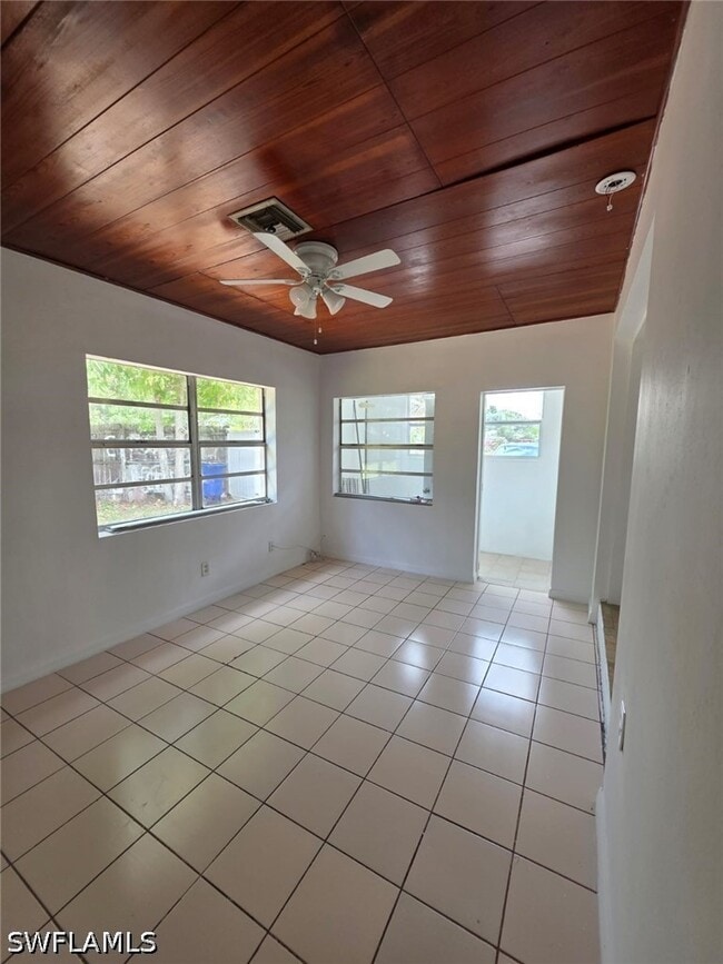 Building Photo - 2103 Unity Ave