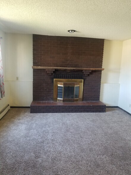 Living Room - 2159 N 9th St