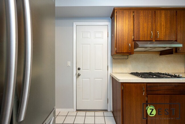 Building Photo - OPEN HOUSE Thursday August 29th 5-6pm