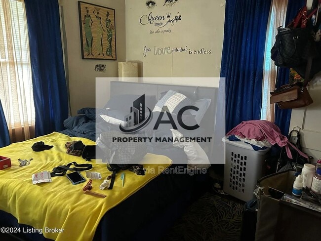 Building Photo - 1212 Queen Ave