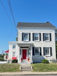 Building Photo - 104 East Ave