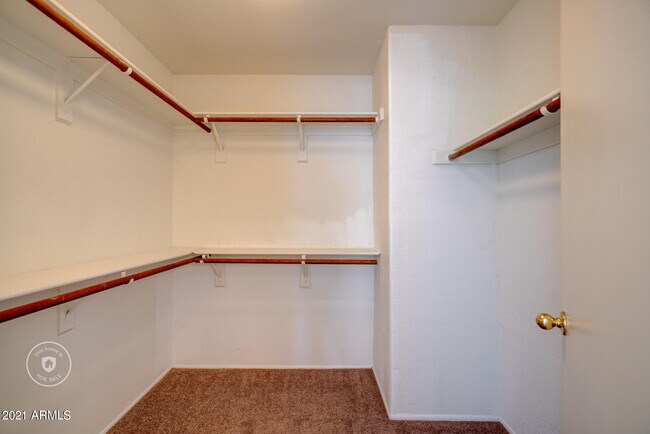 Building Photo - 2697 S 156th Dr