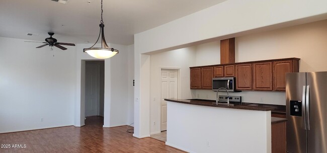 Building Photo - 1225 N 36th St