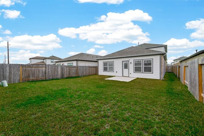 Building Photo - 5823 Fresh View Ct